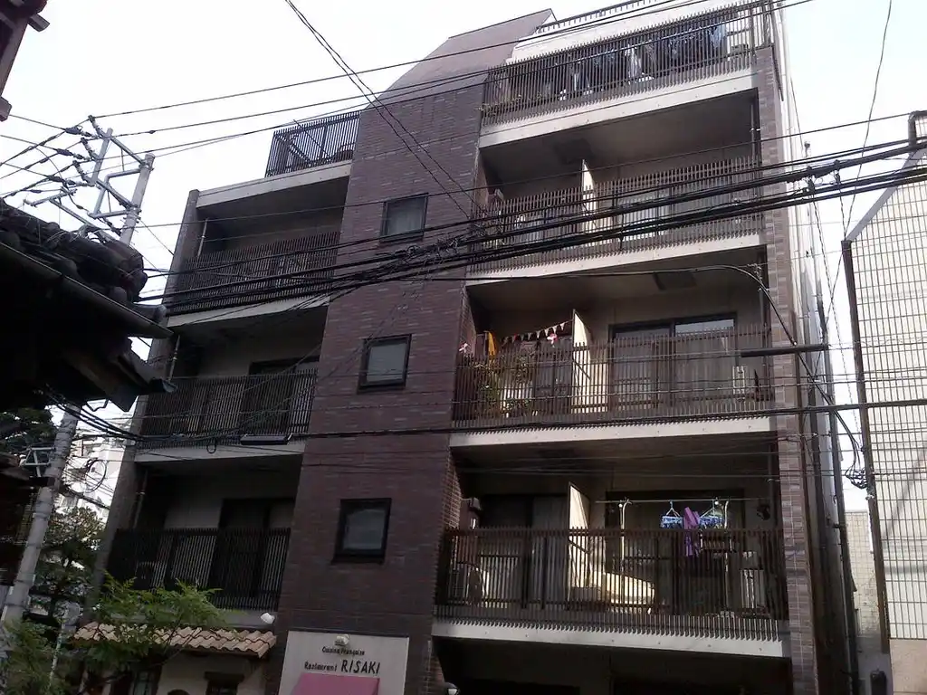 ボン・ヴォワール 外観