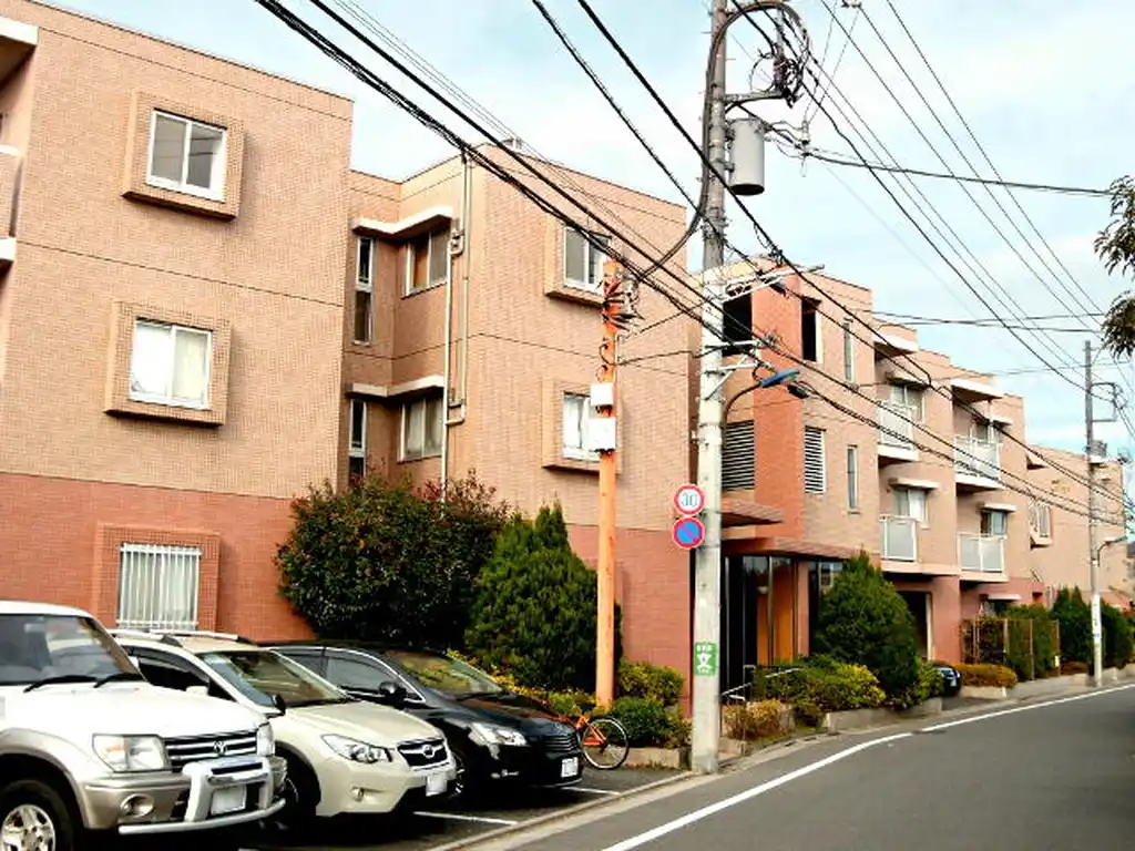 シャルマン大泉学園 外観