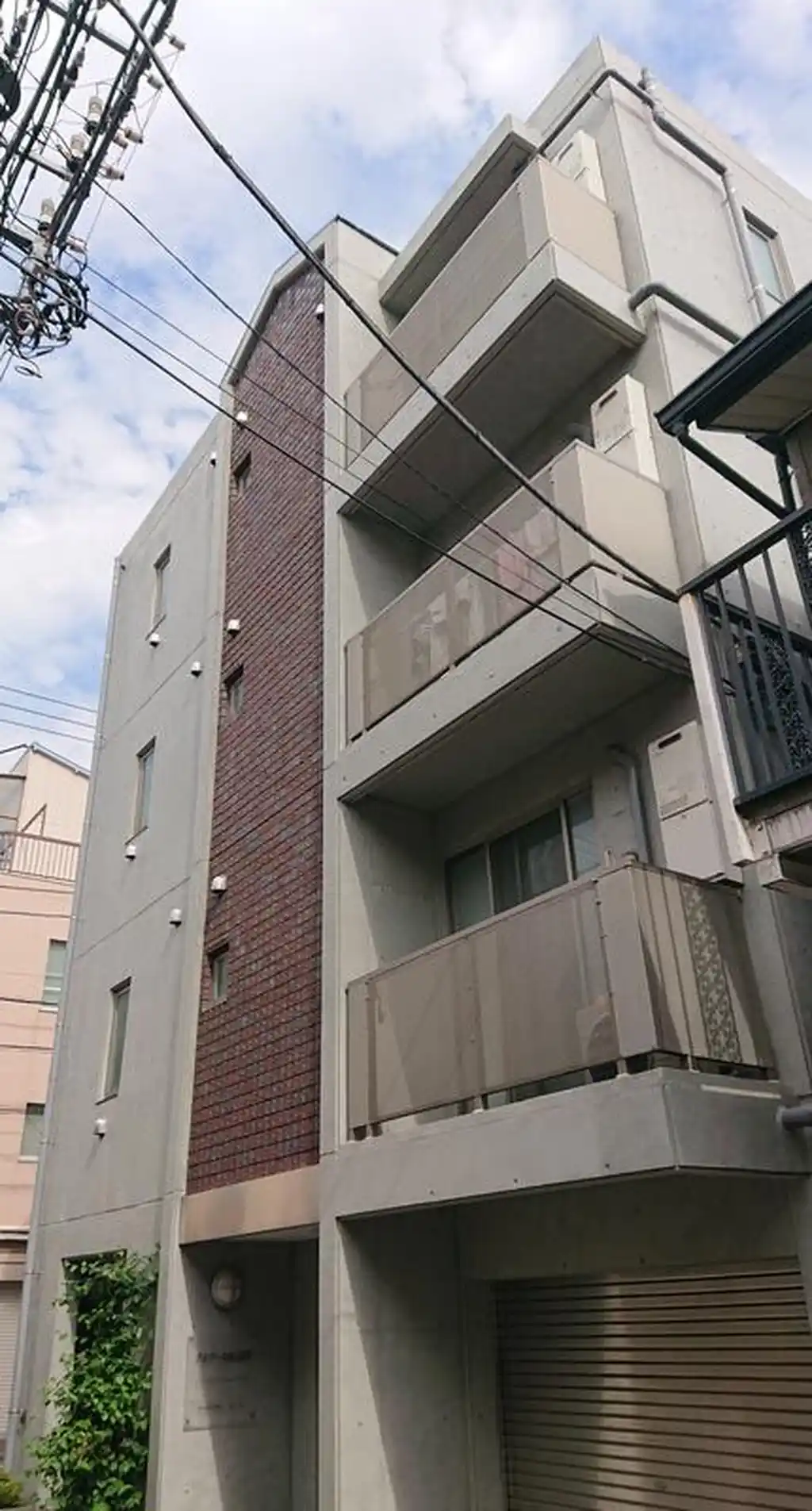 グルワール西日暮里 外観