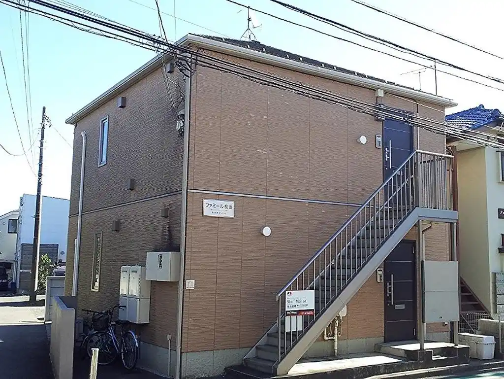 ファミール松坂 外観