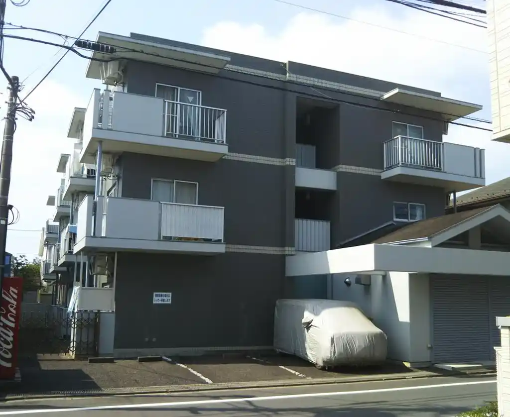 グレイシャス国立 外観