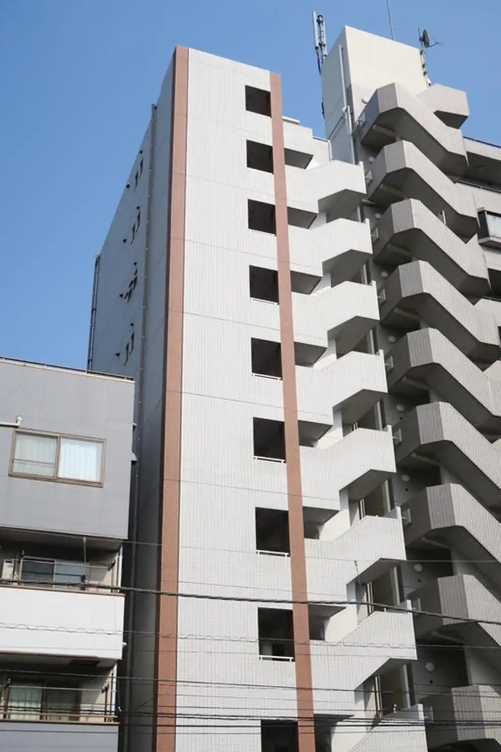 サクラ ポート 外観