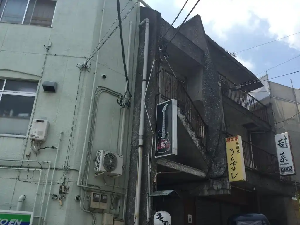 上村ビル 外観