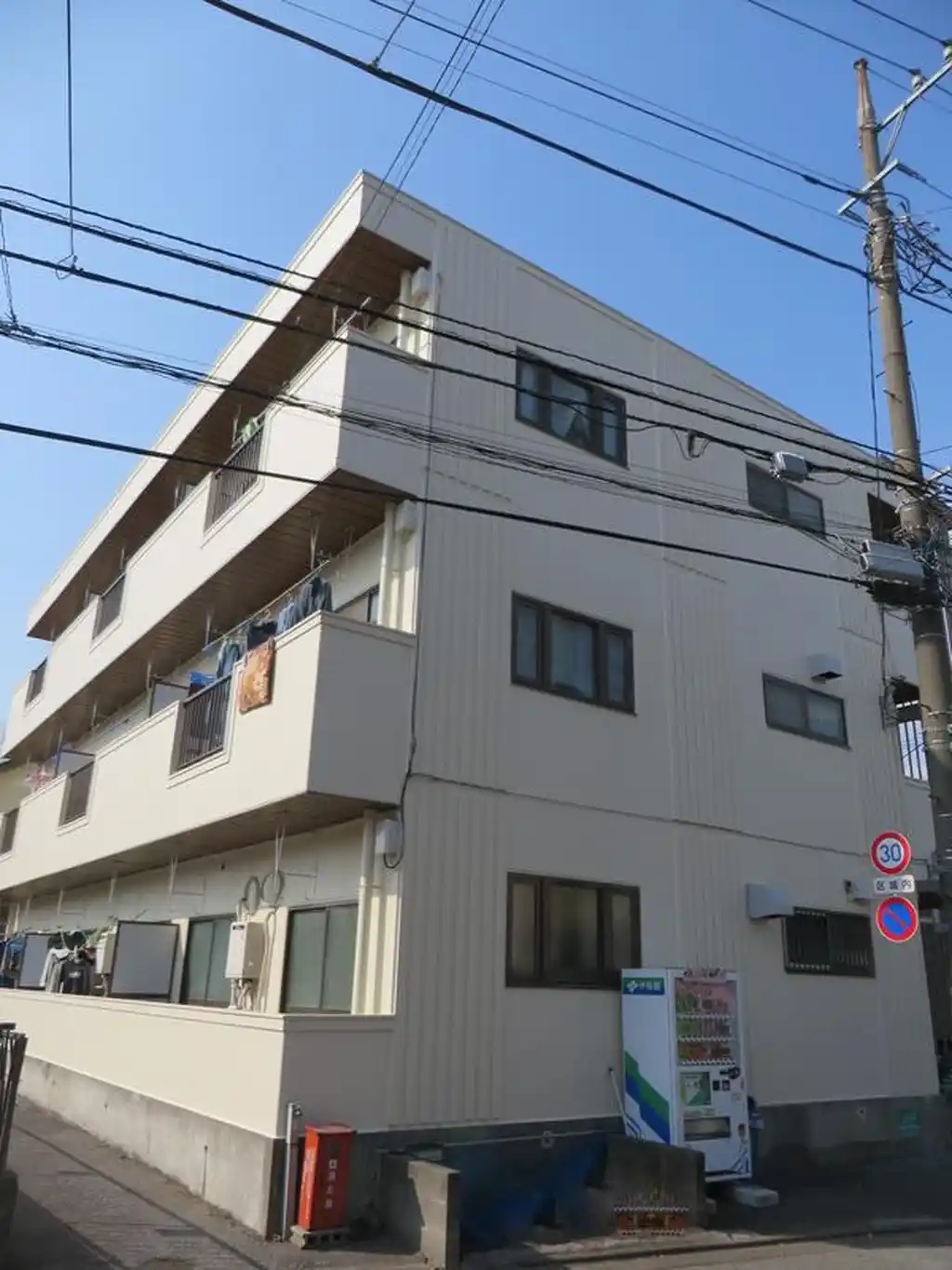 シャトー奥戸 外観