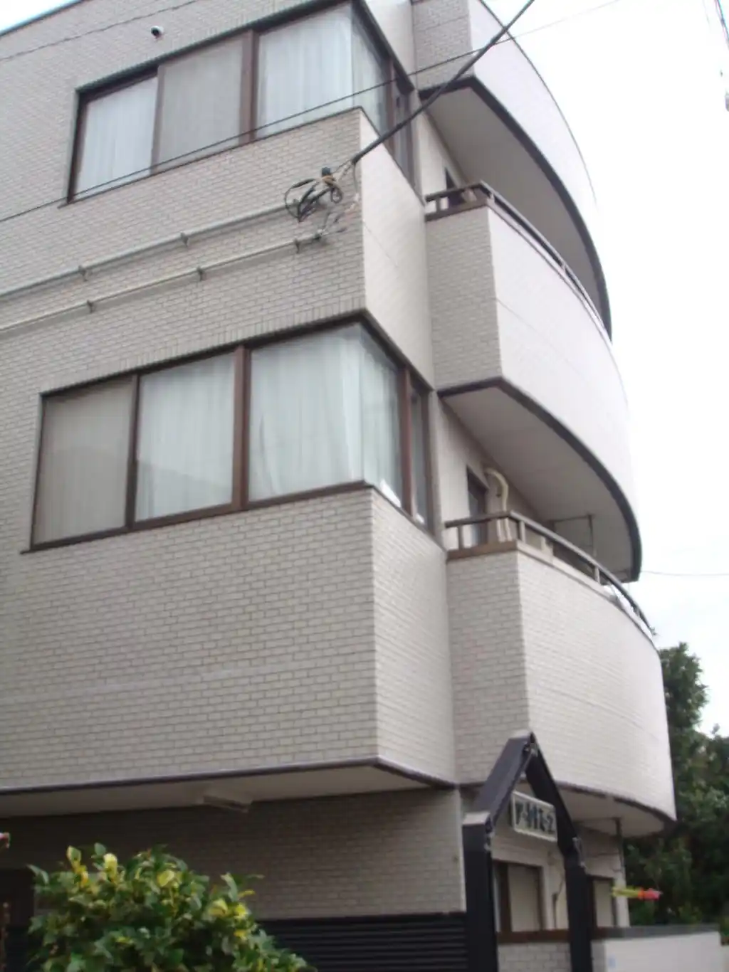 アークトミーズ 外観