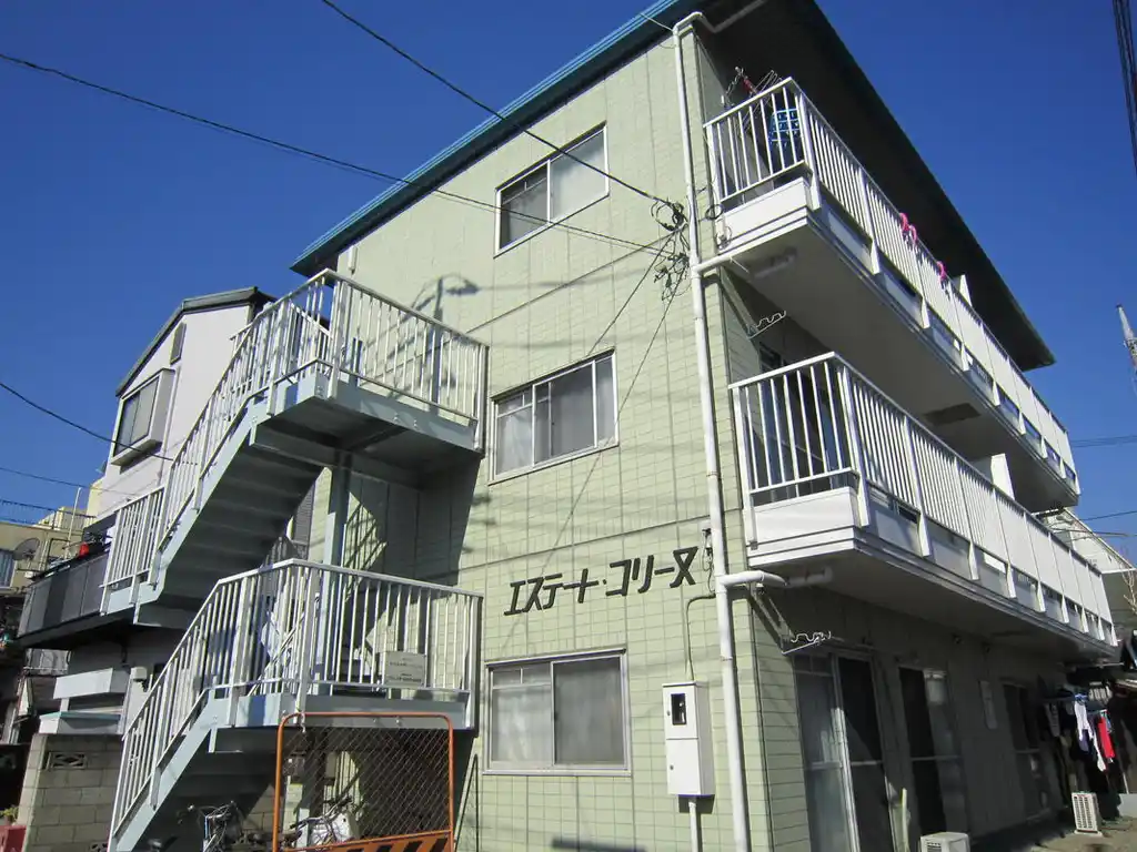エステートコリーヌ 外観