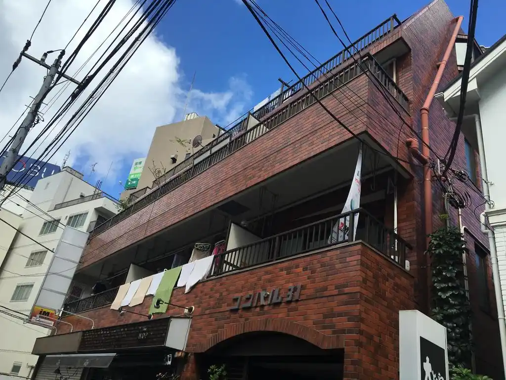 コンパル31 外観