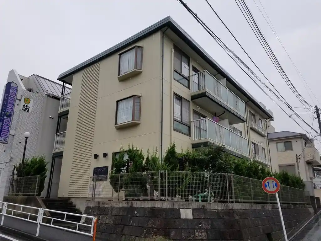 ST.HOUSE 外観