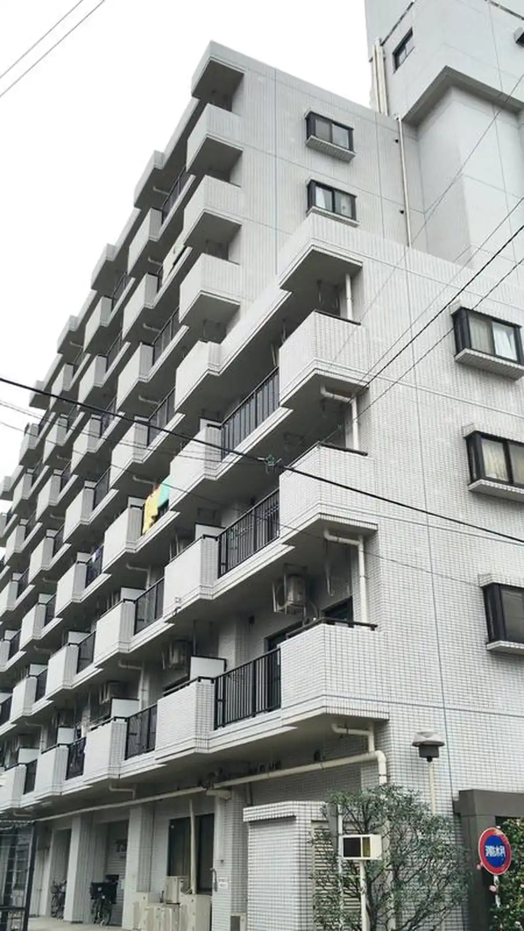 パレブラン 外観