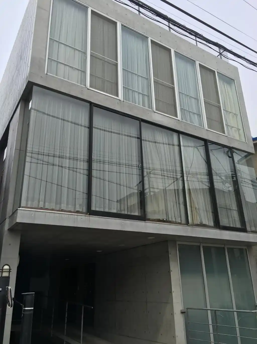 ミストラル 外観