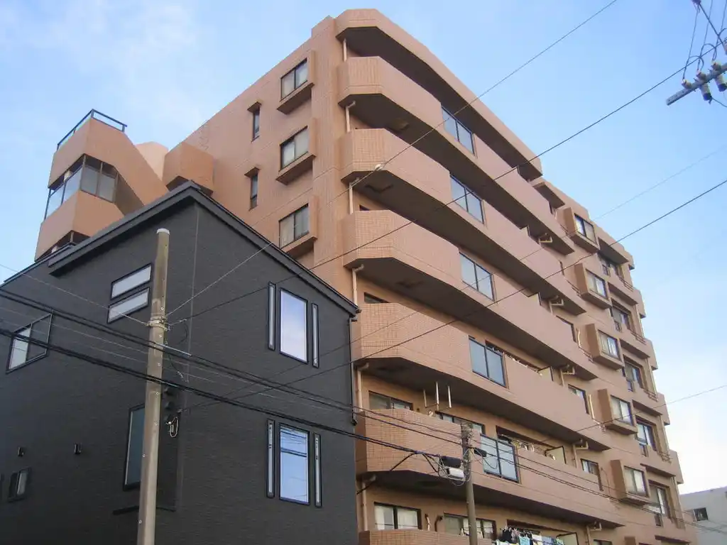 ナイスアーバン横濱根岸 外観