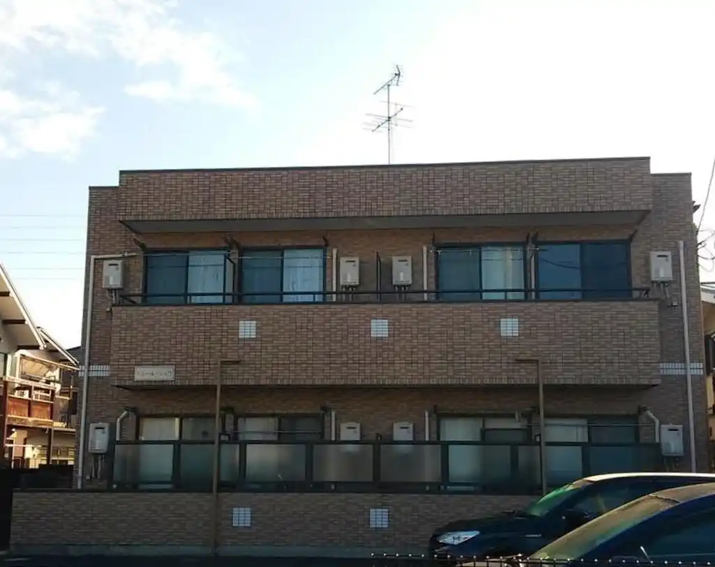 ドミール・シュウ 外観