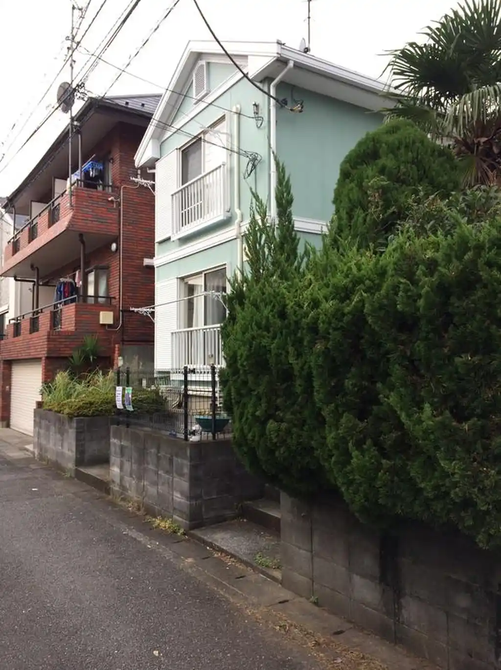 メゾンKAMOSHIDA 外観