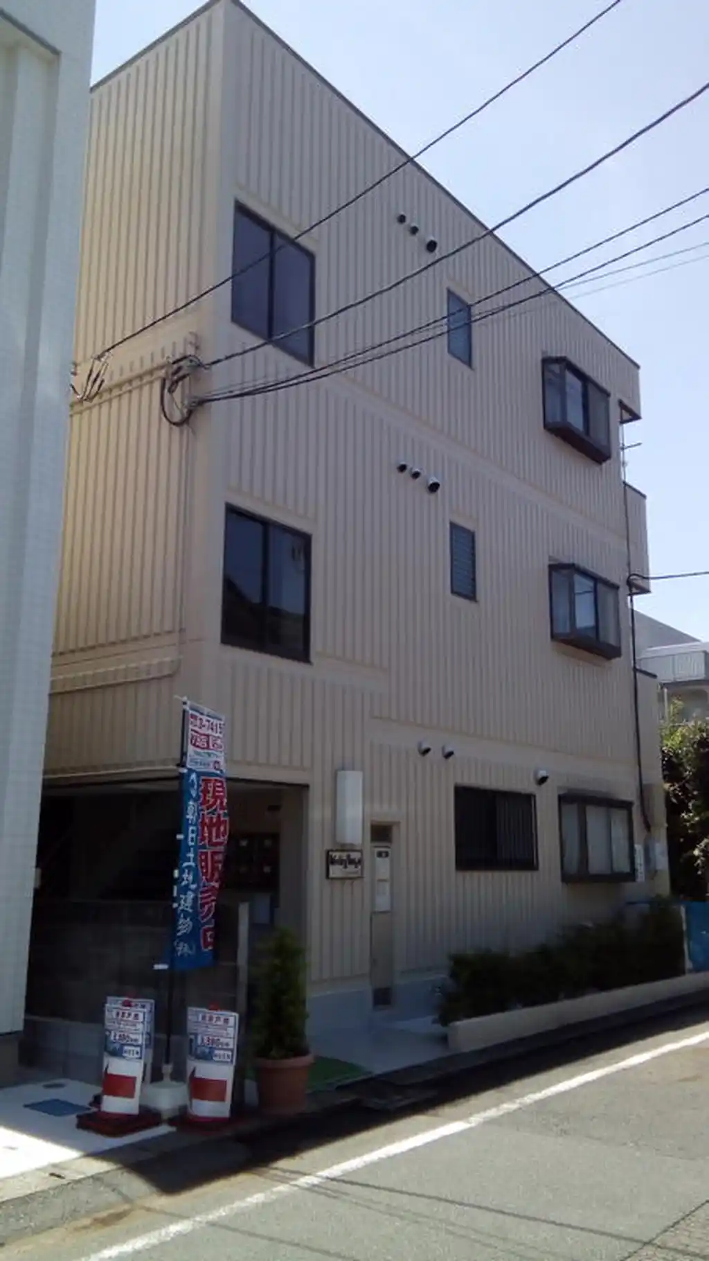 リビング悠久 外観