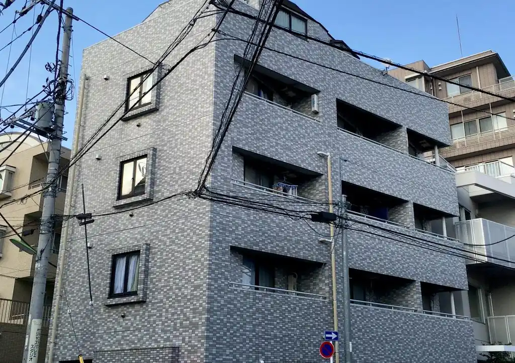 メゾンロアール 外観