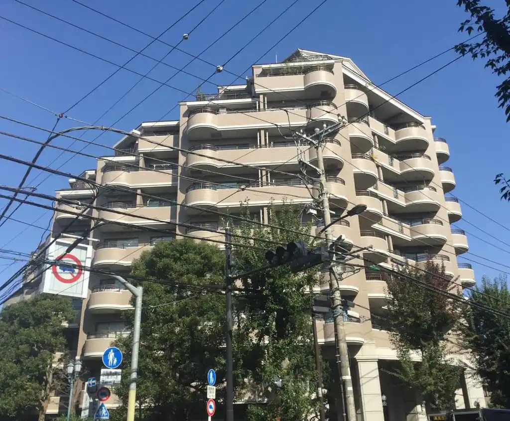 朝日マンション駒場 外観