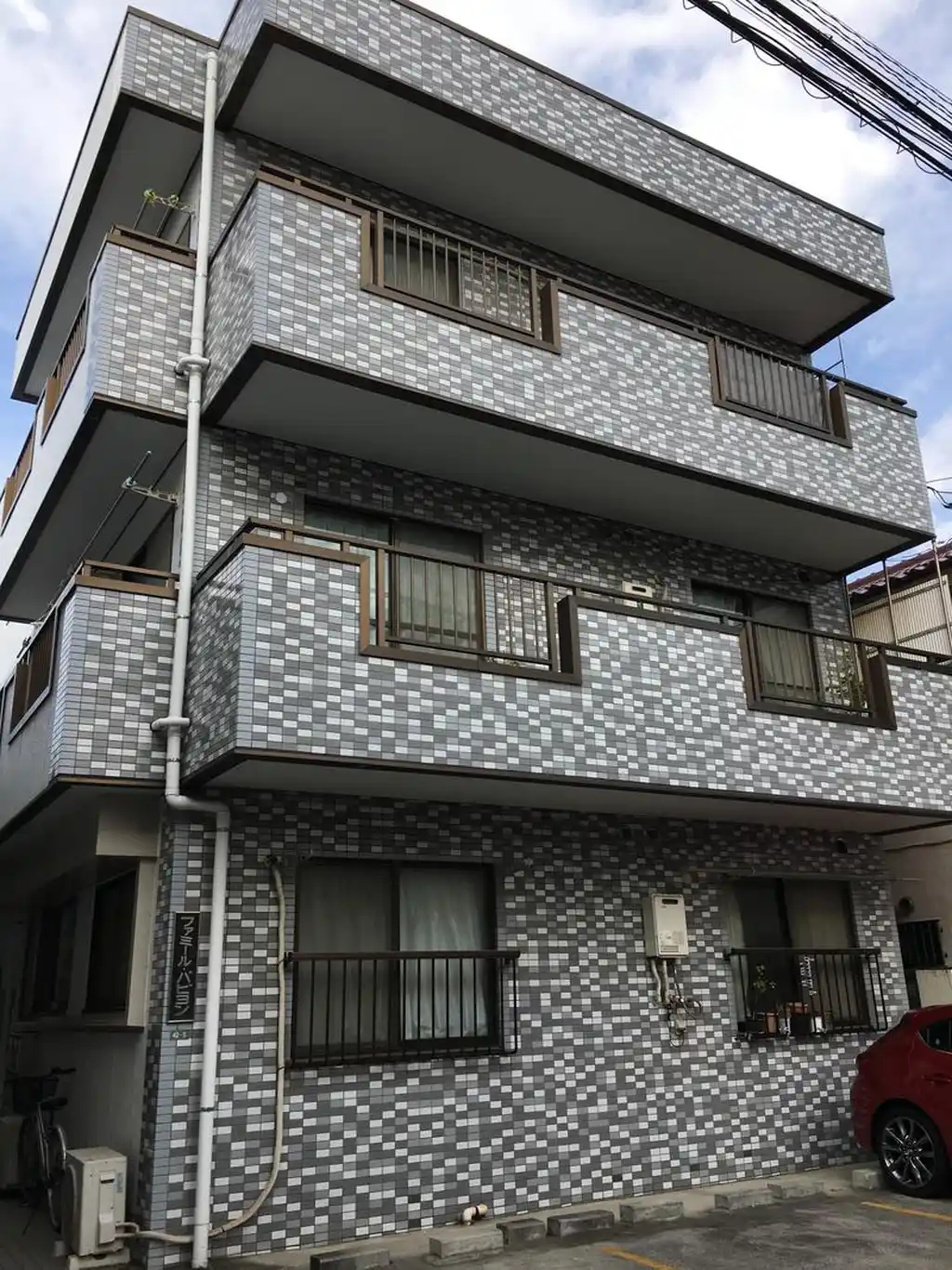 ファミールバビヨン 外観
