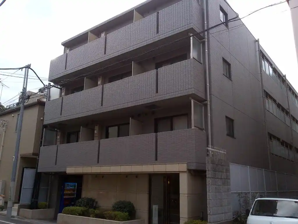 ルーブル本駒込 外観