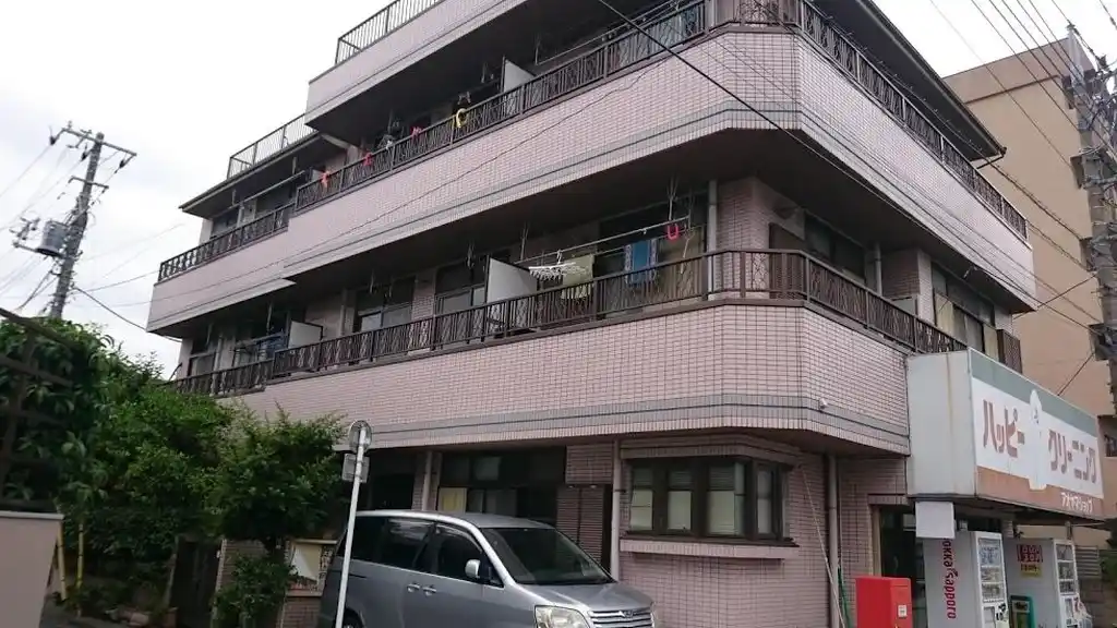 エクセルアオヤマ 外観