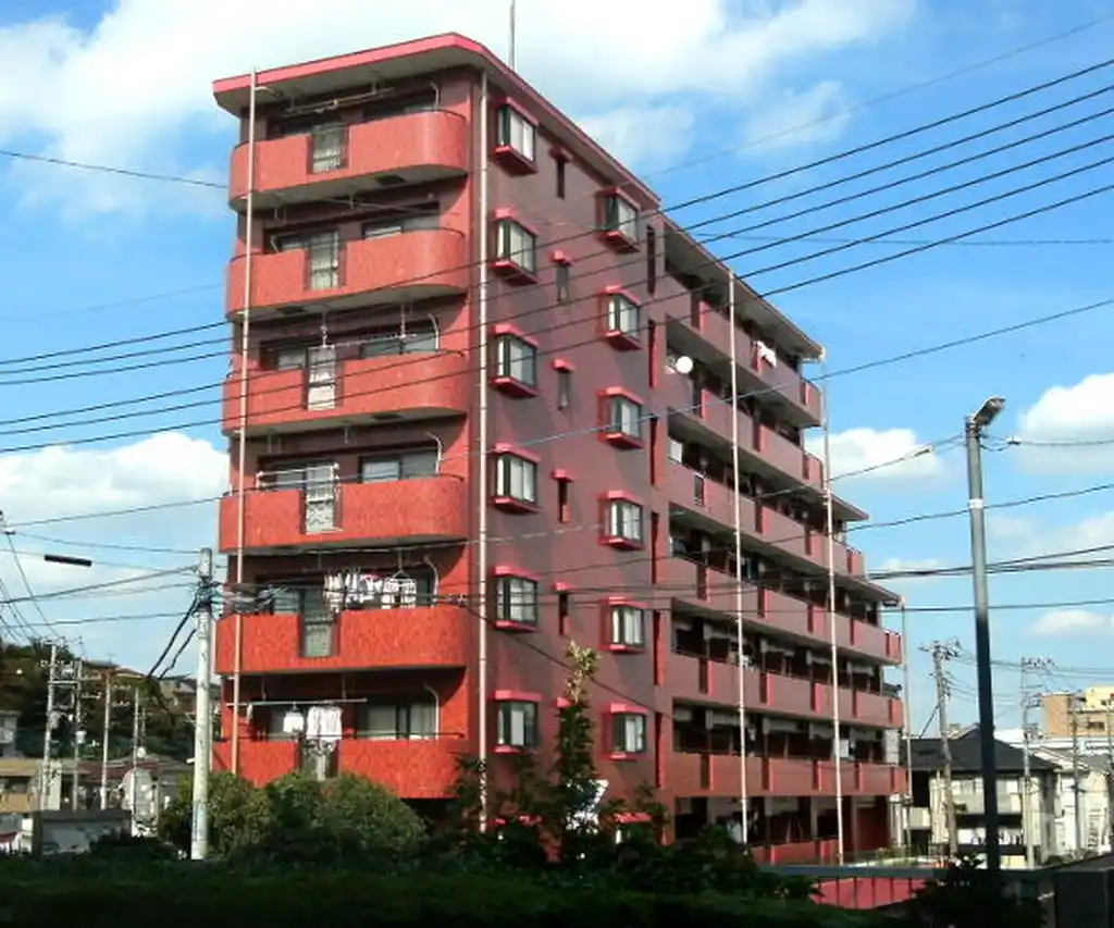 リバーヒルズサンワ 外観