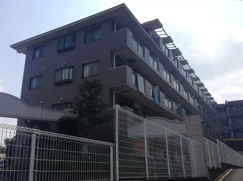 サーラあざみ野 外観