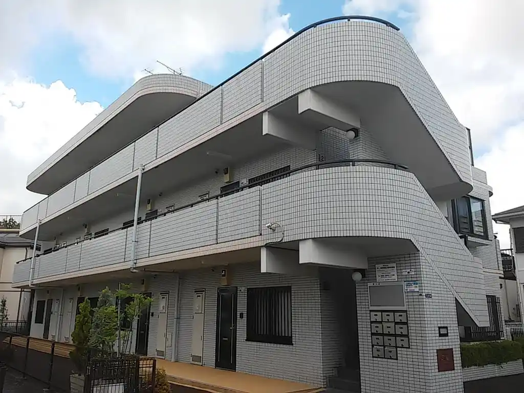 大倉山エステハイツ第5 外観