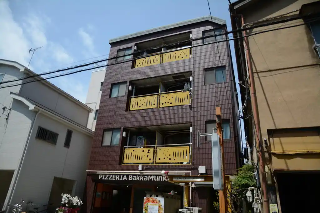コーポマルイノ 外観
