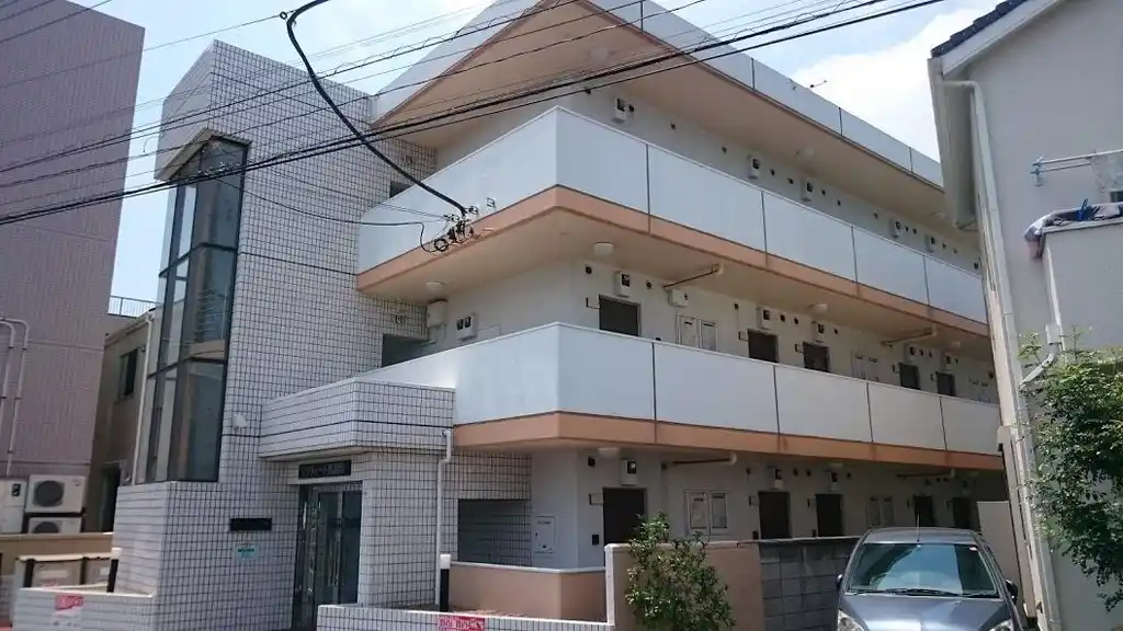 グラディート南浦和 外観