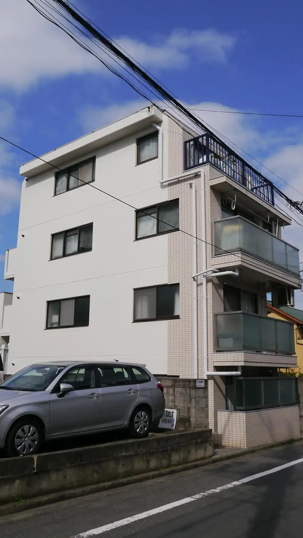 ベルハイツ国立西 外観