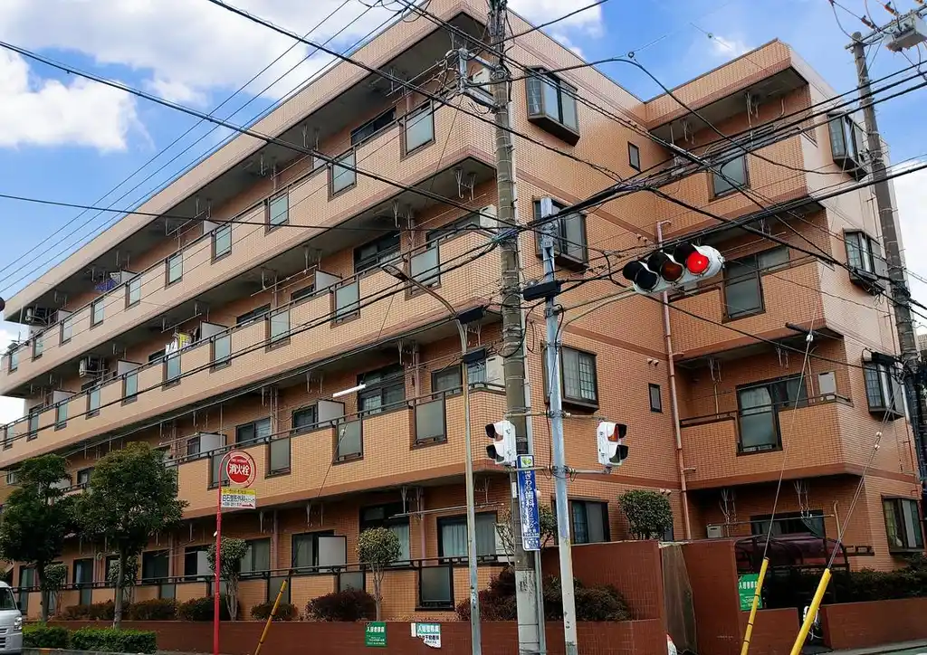 サウスコート2 外観