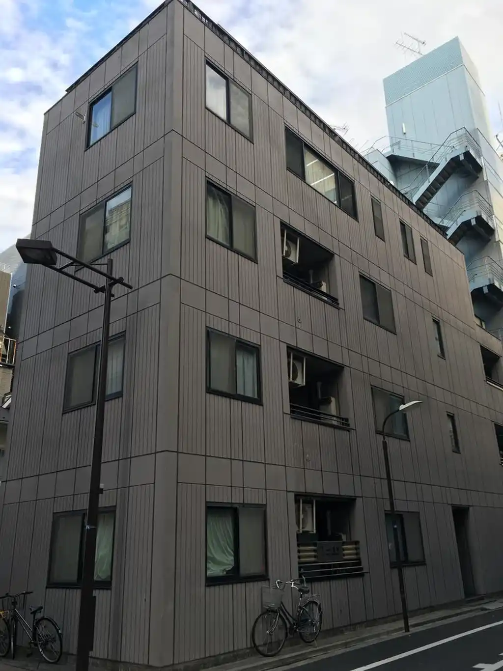 ファミール浜松町 外観