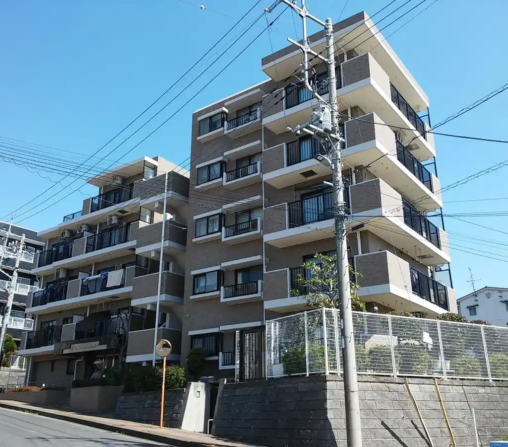ライオンズマンション伊勢原第3 外観