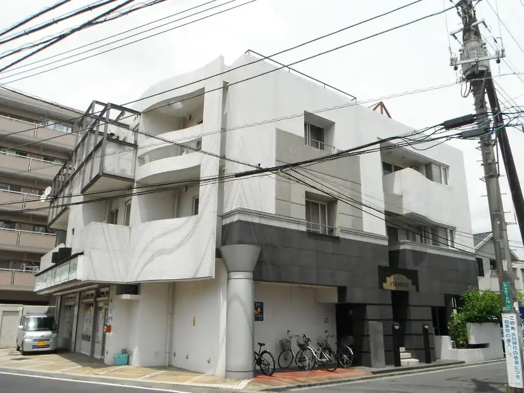 クレセイント 外観