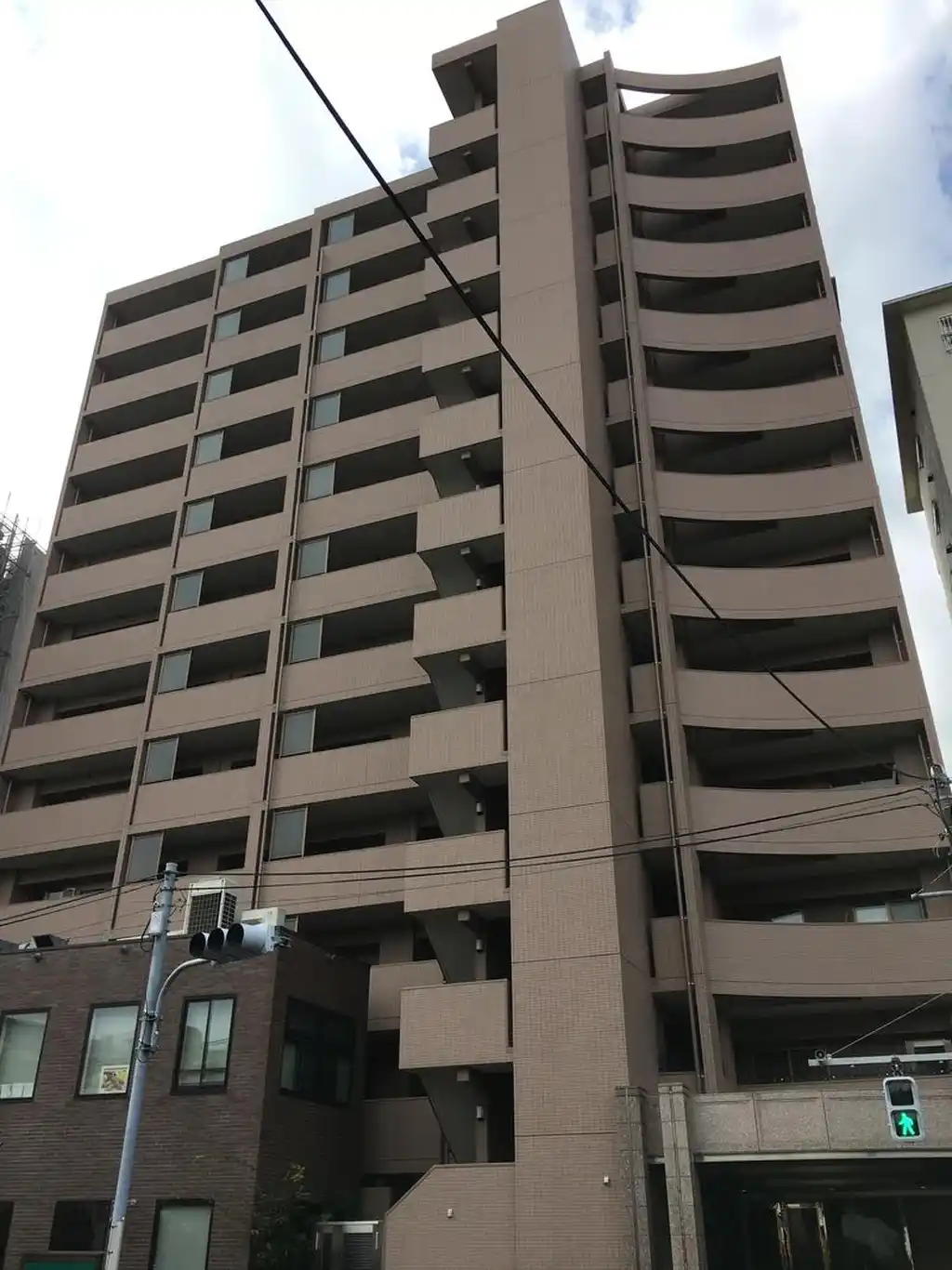 クリオ白山逸見坂 外観