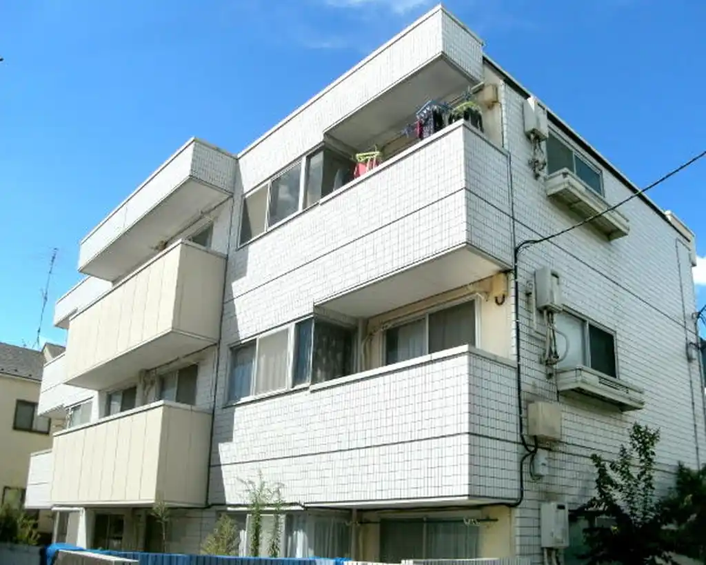 ハイツシャルマン 外観