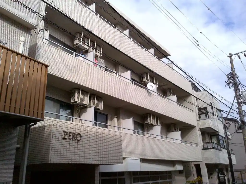 ZERO 外観