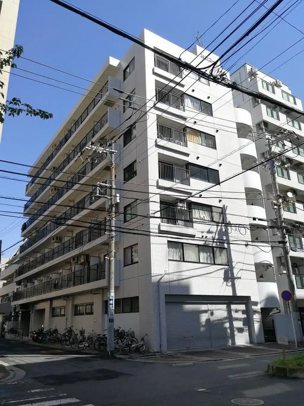 大通り公園ハイツ 外観