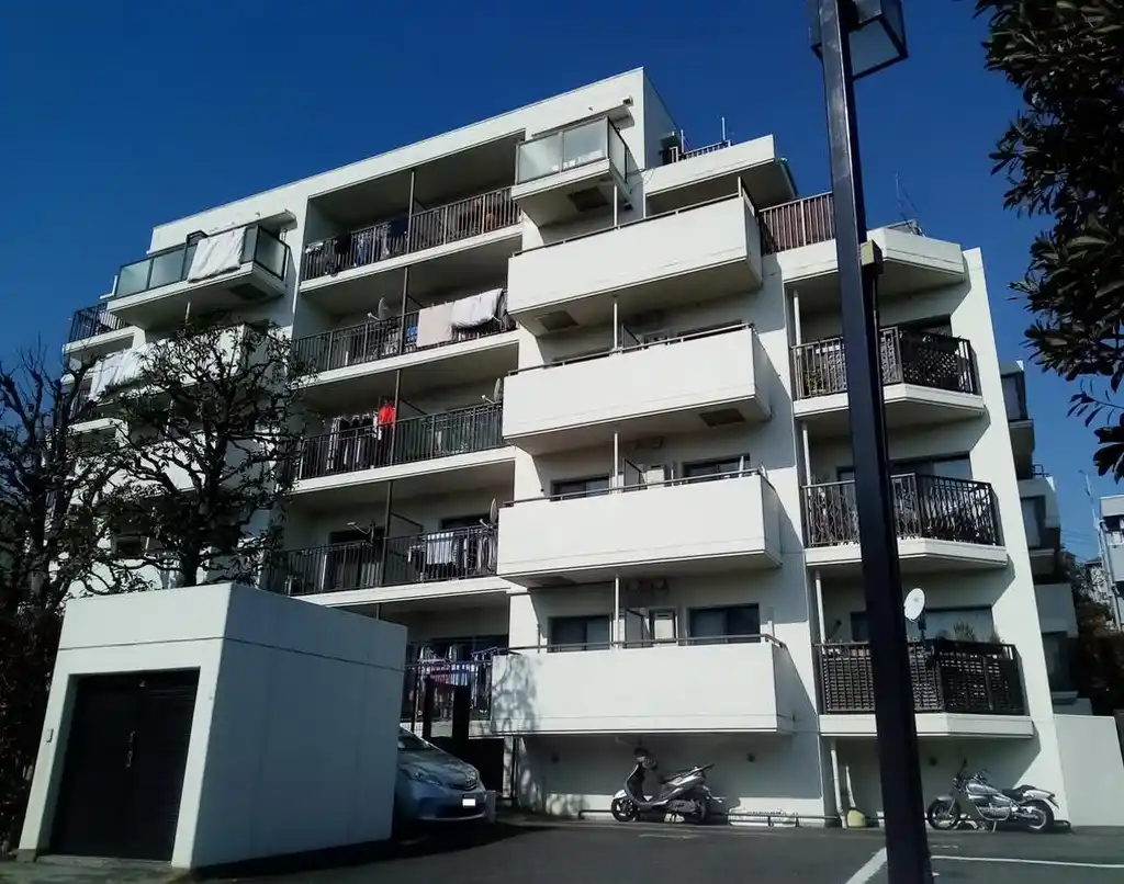 サンマンション神大寺 外観