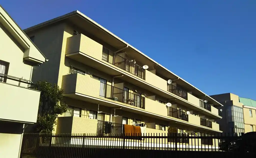 ドルフ藤が丘 外観