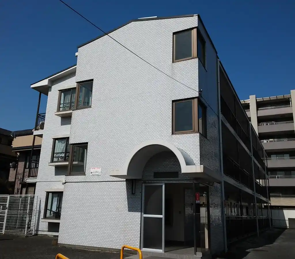 アドリーム大倉山 外観