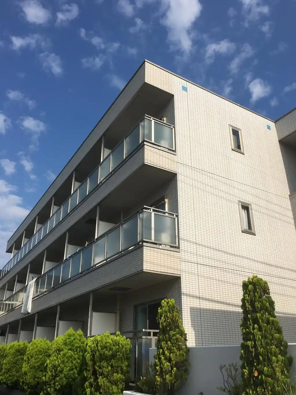 ラグーナ ヒルズ SE 外観