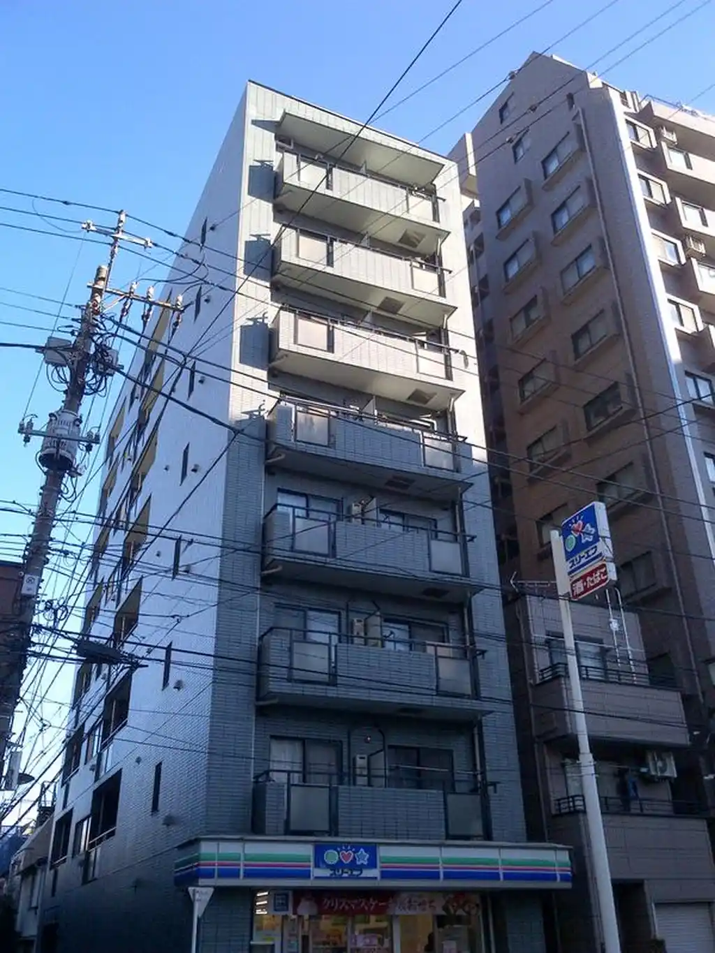 シュロス塚越 外観
