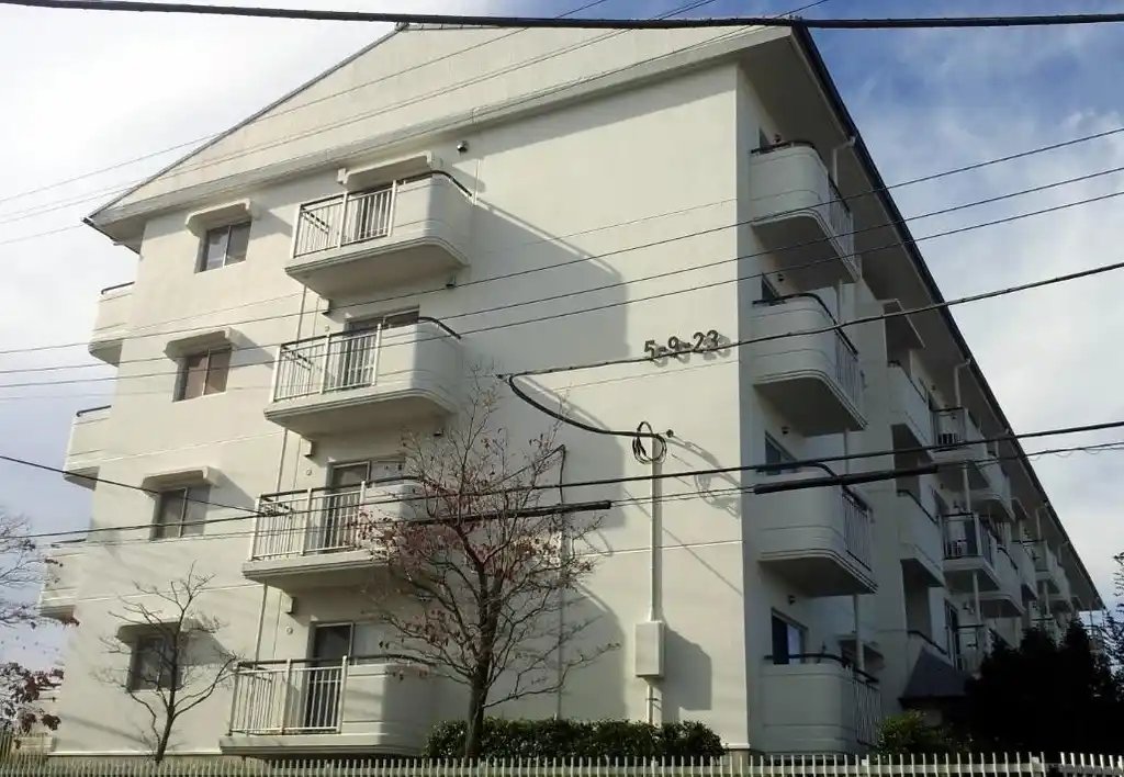 ホームタウン落合55-9-23号棟 外観