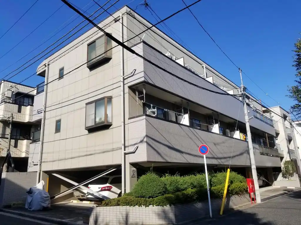 アインルーエ 外観
