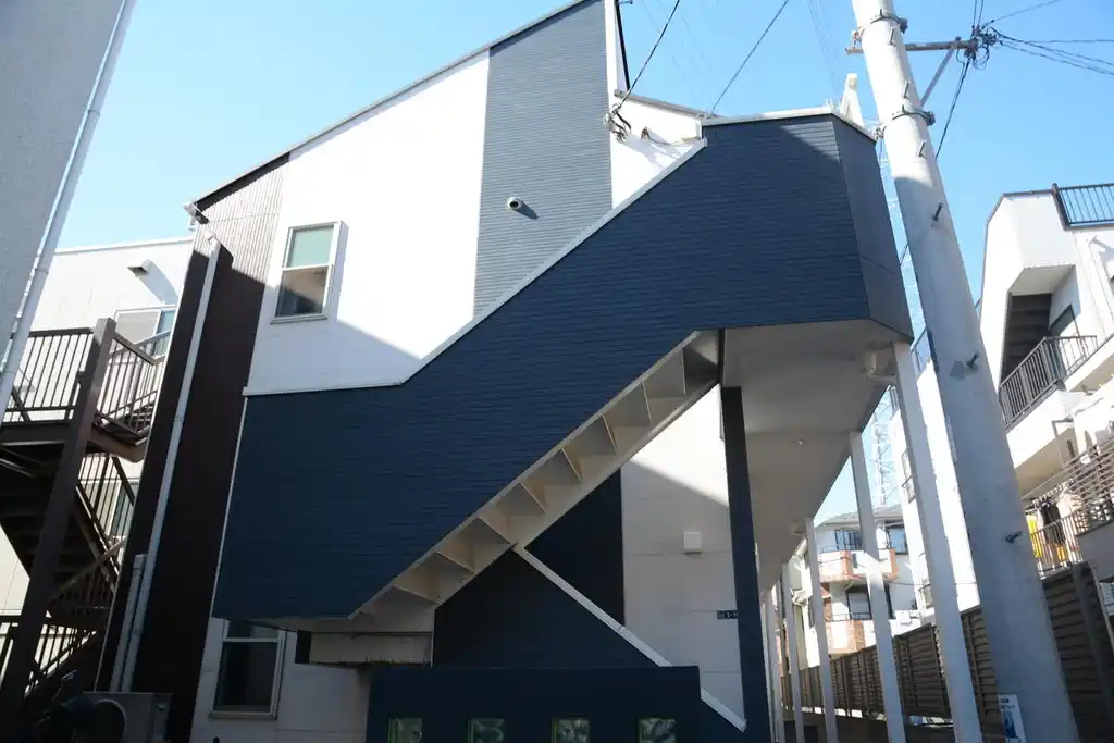 アザーレ南加瀬 外観