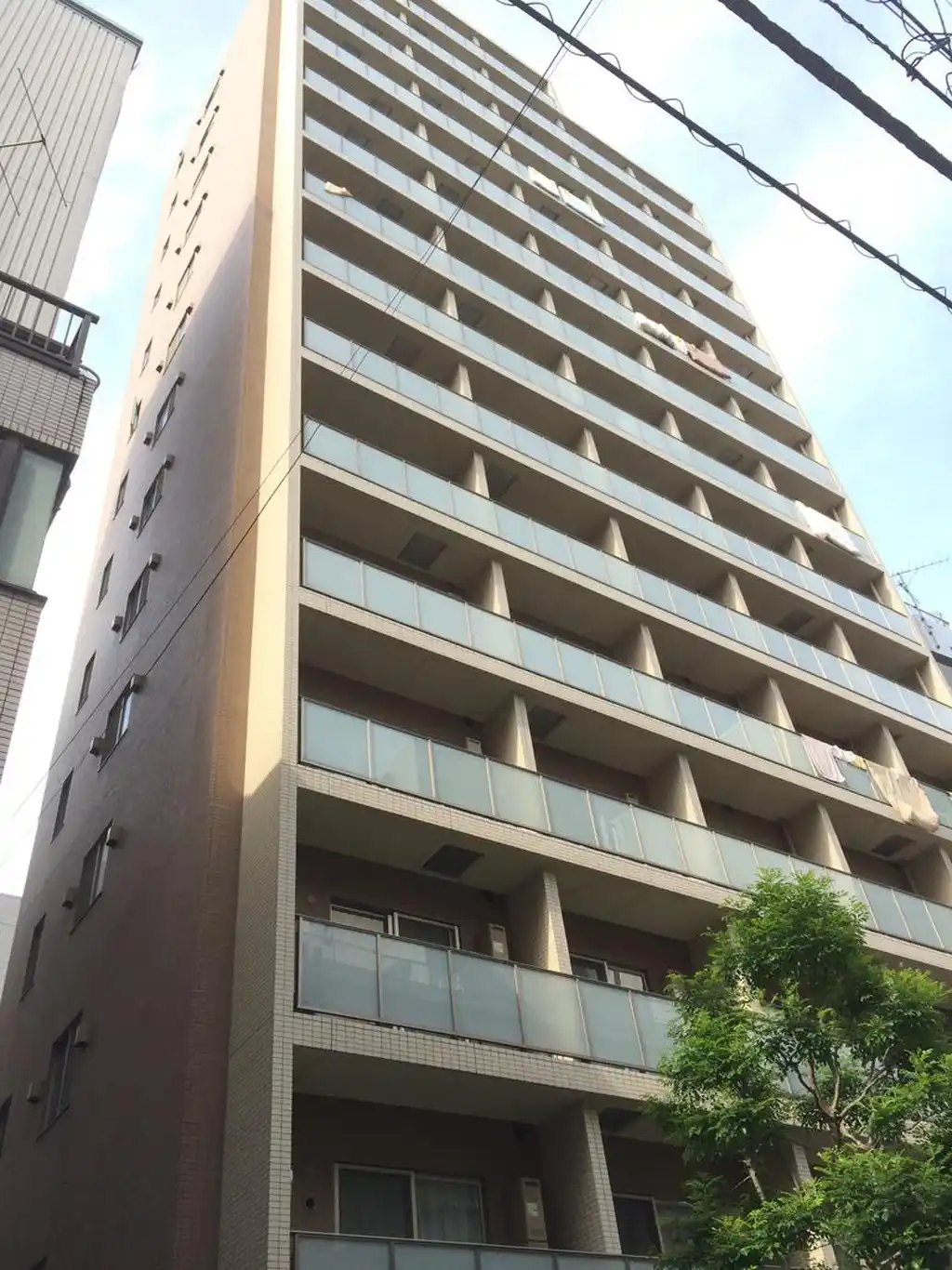 コンフォリア新宿御苑2 外観