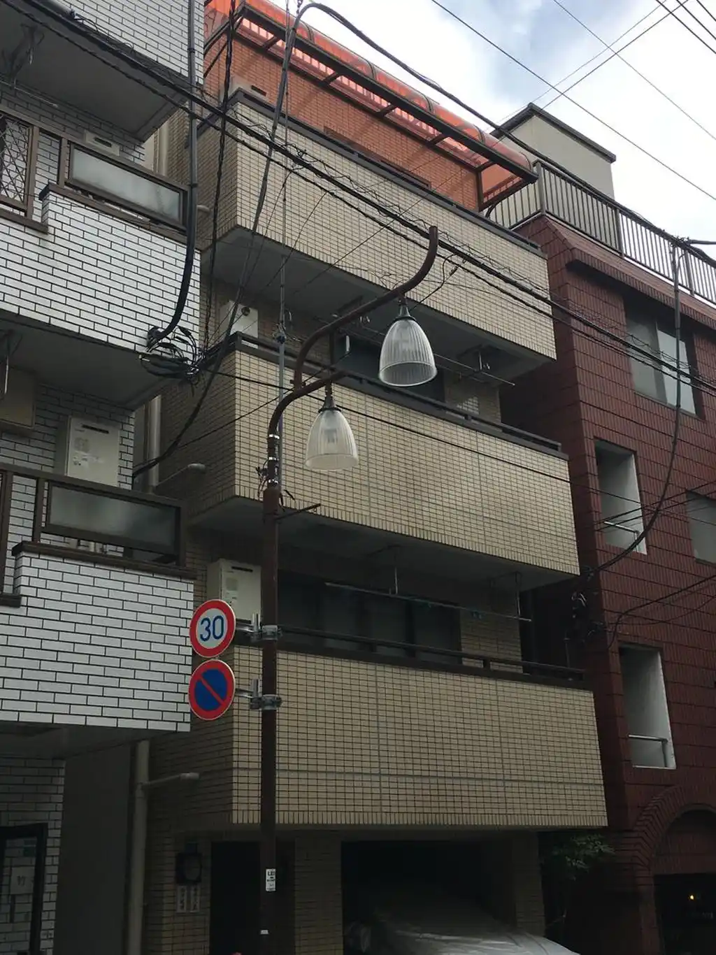 カスティル金井 外観