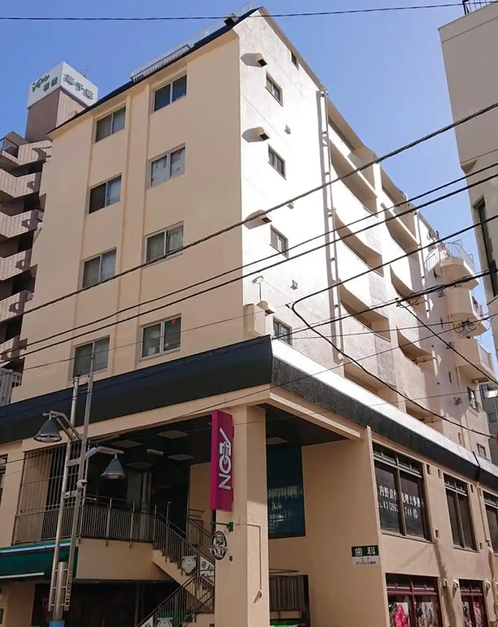 サンパレス 外観