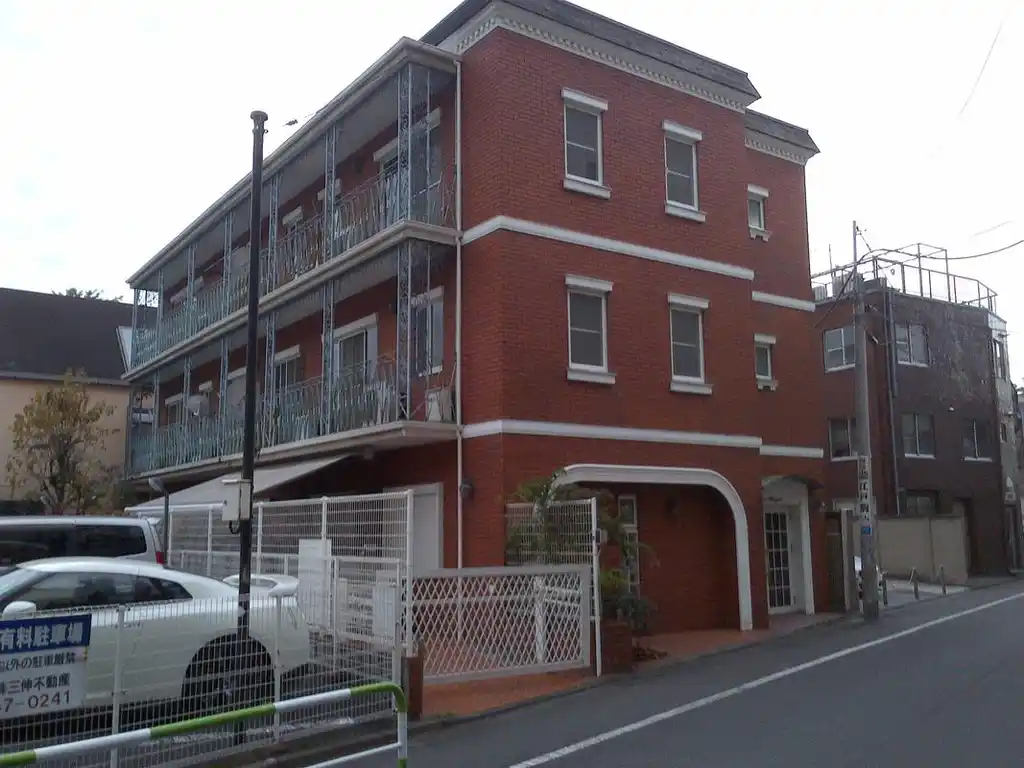 コア六義園 外観