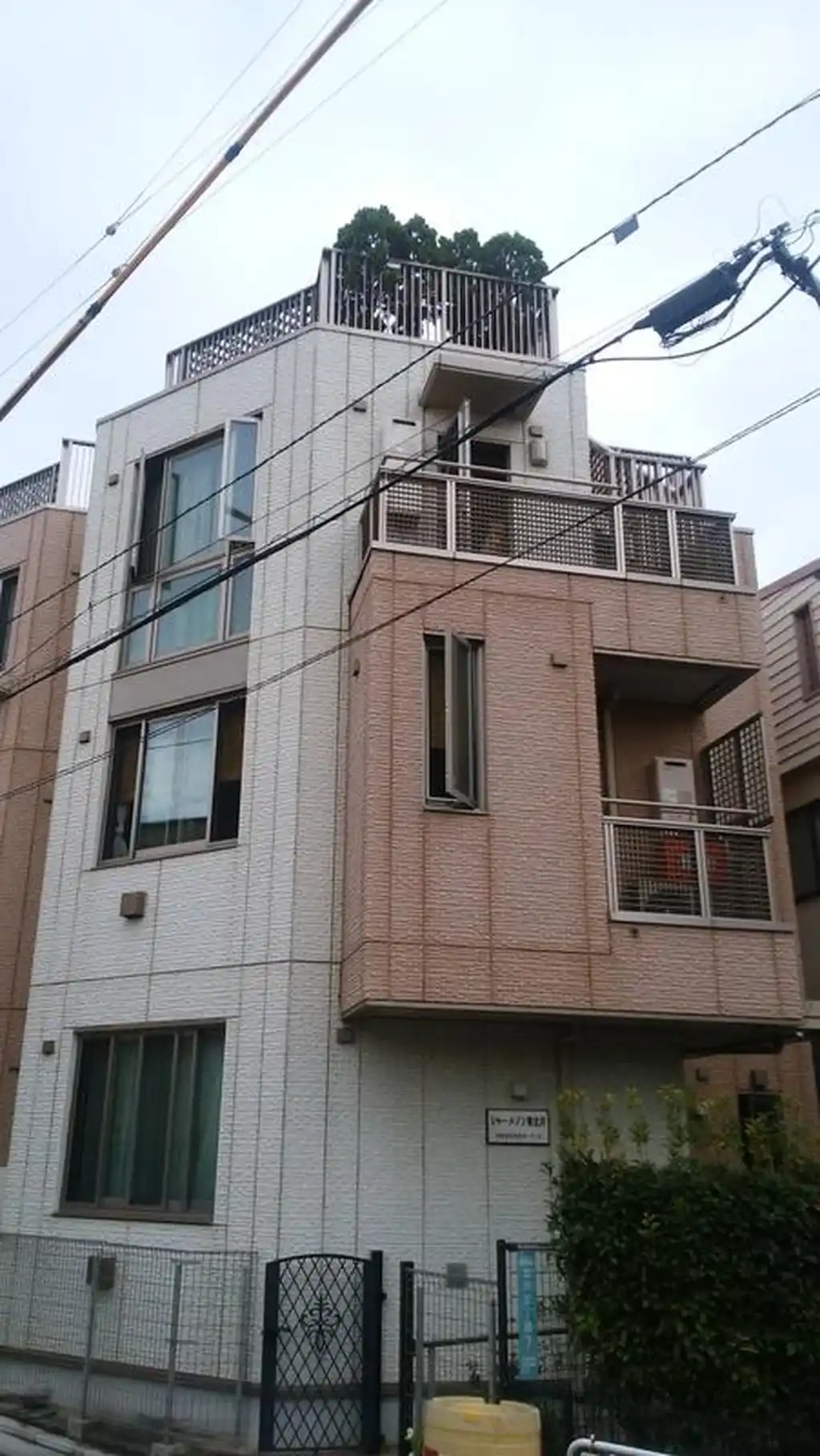 シャーメゾン東北沢 外観